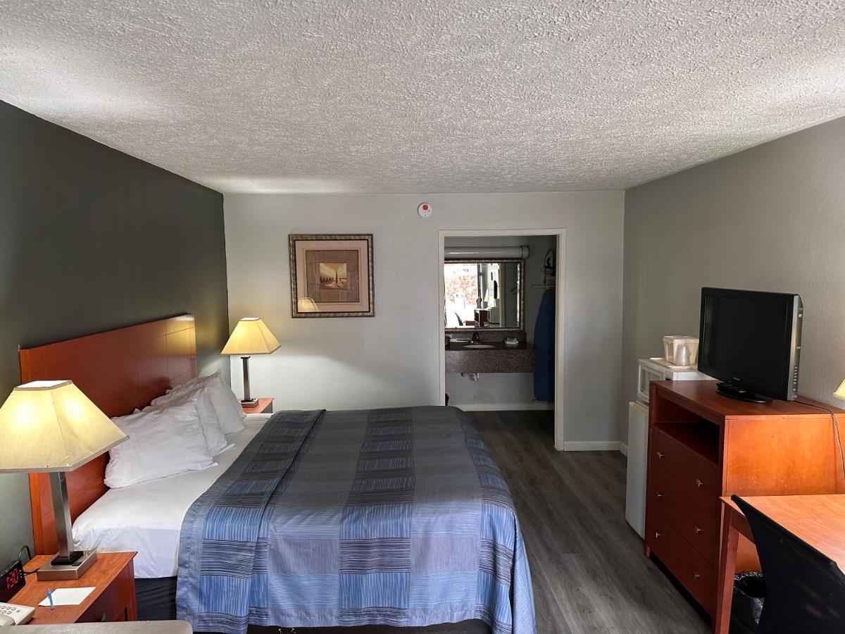 Wilkes-Barre Inn & Suites المظهر الخارجي الصورة